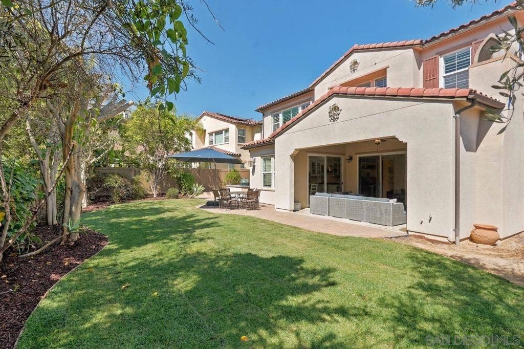 3619 Corte Claro, Carlsbad, CA 92009 3619 Corte Claro, Carlsbad, CA 92009