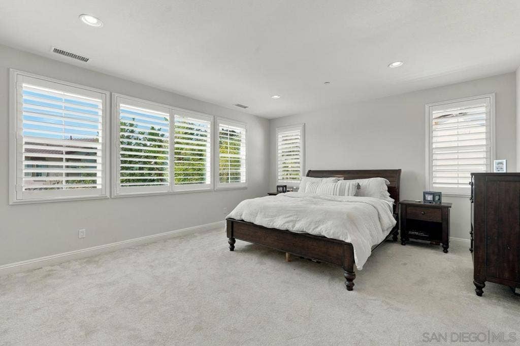 3619 Corte Claro, Carlsbad, CA 92009 3619 Corte Claro, Carlsbad, CA 92009