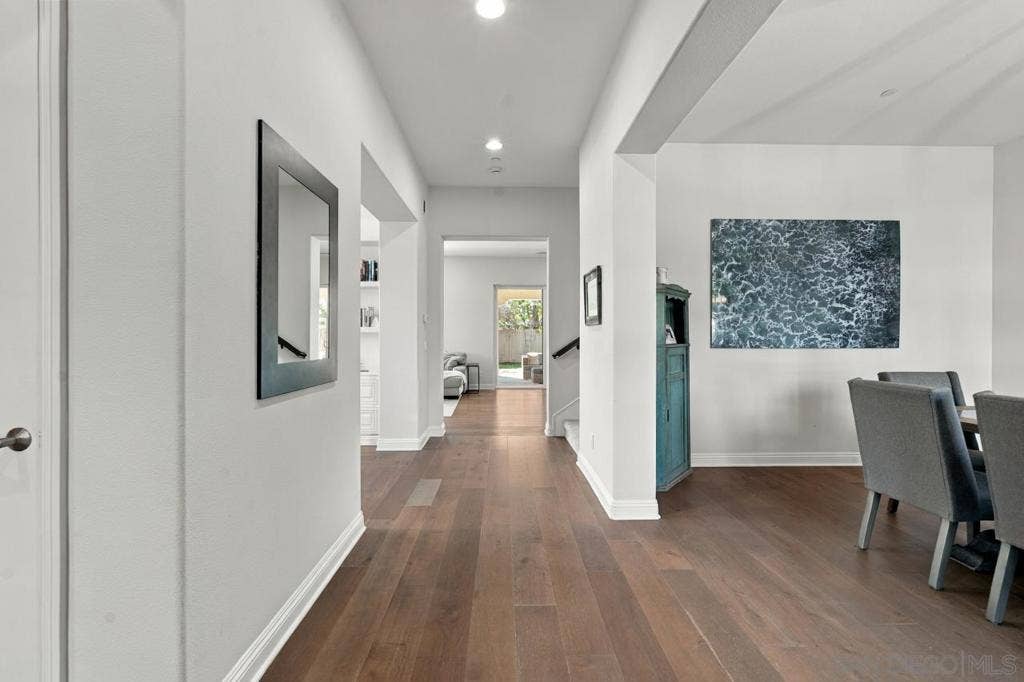 3619 Corte Claro, Carlsbad, CA 92009 3619 Corte Claro, Carlsbad, CA 92009