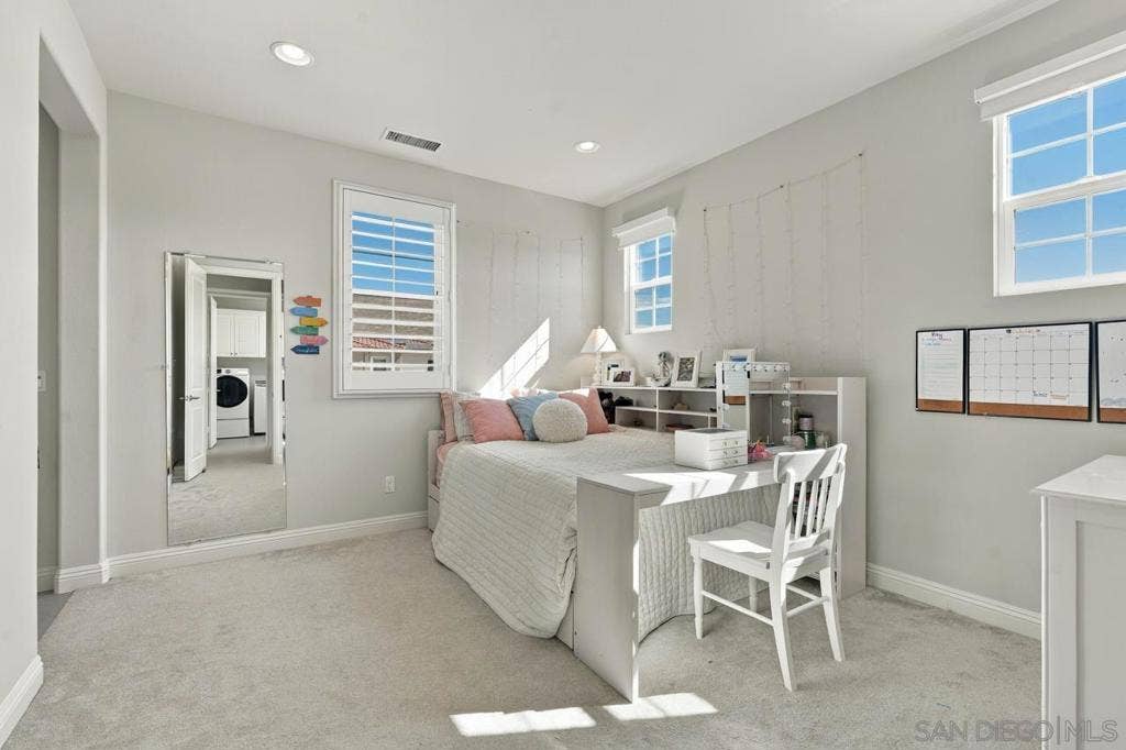 3619 Corte Claro, Carlsbad, CA 92009 3619 Corte Claro, Carlsbad, CA 92009
