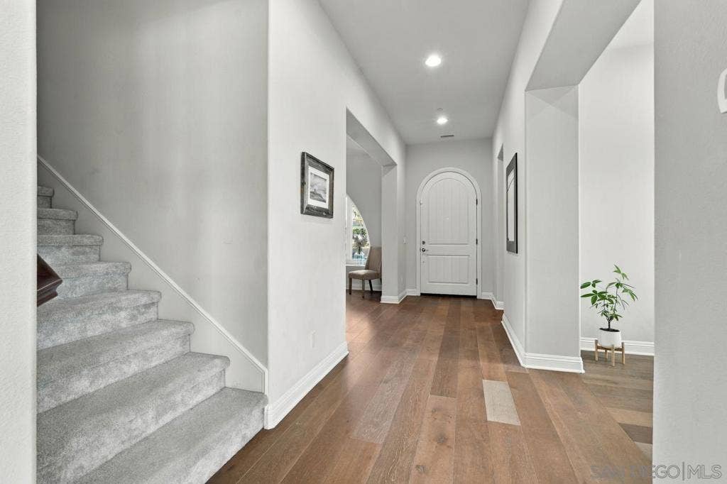 3619 Corte Claro, Carlsbad, CA 92009 3619 Corte Claro, Carlsbad, CA 92009