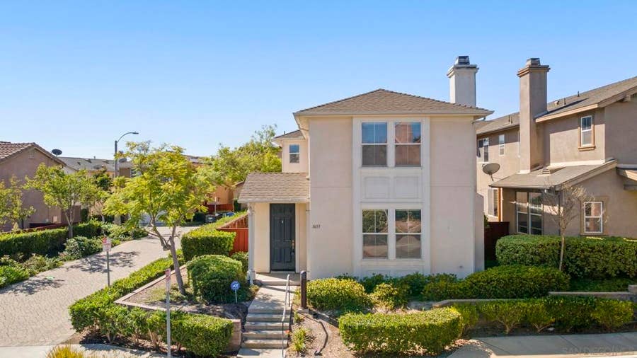 Property photo for 1653 Moonbeam Ln, Chula Vista, CA