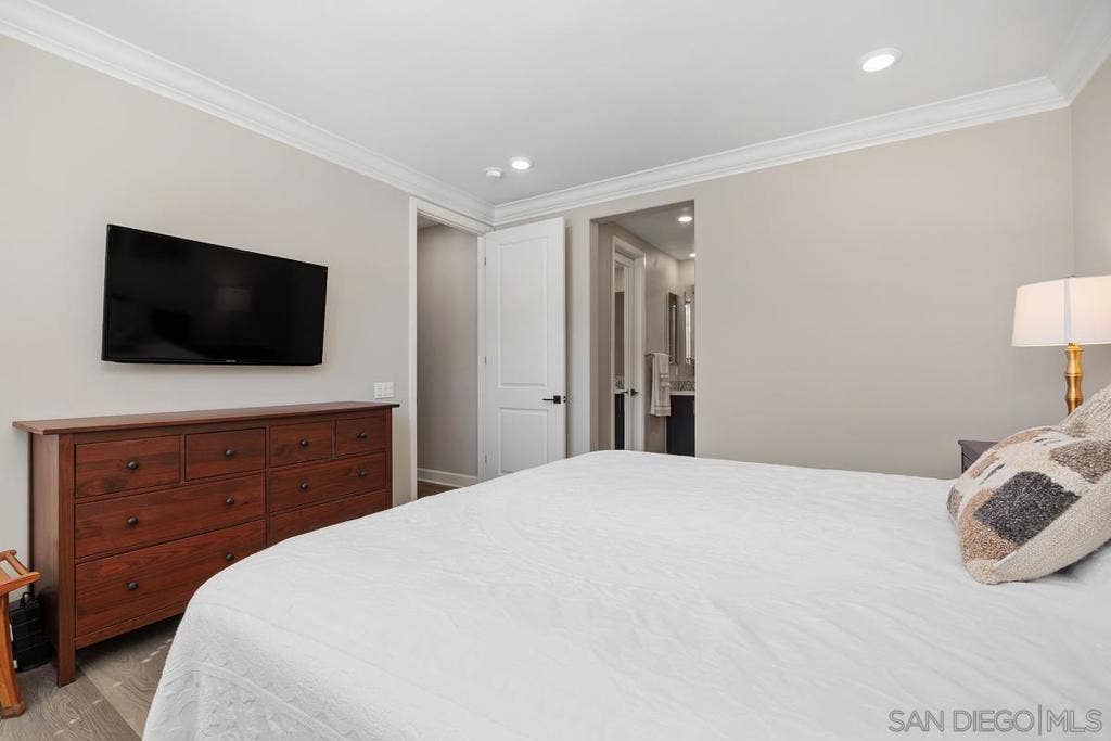 16750 Coyote Bush Dr., #17, San Diego, CA 92127 16750 Coyote Bush Dr., #17, San Diego, CA 92127
