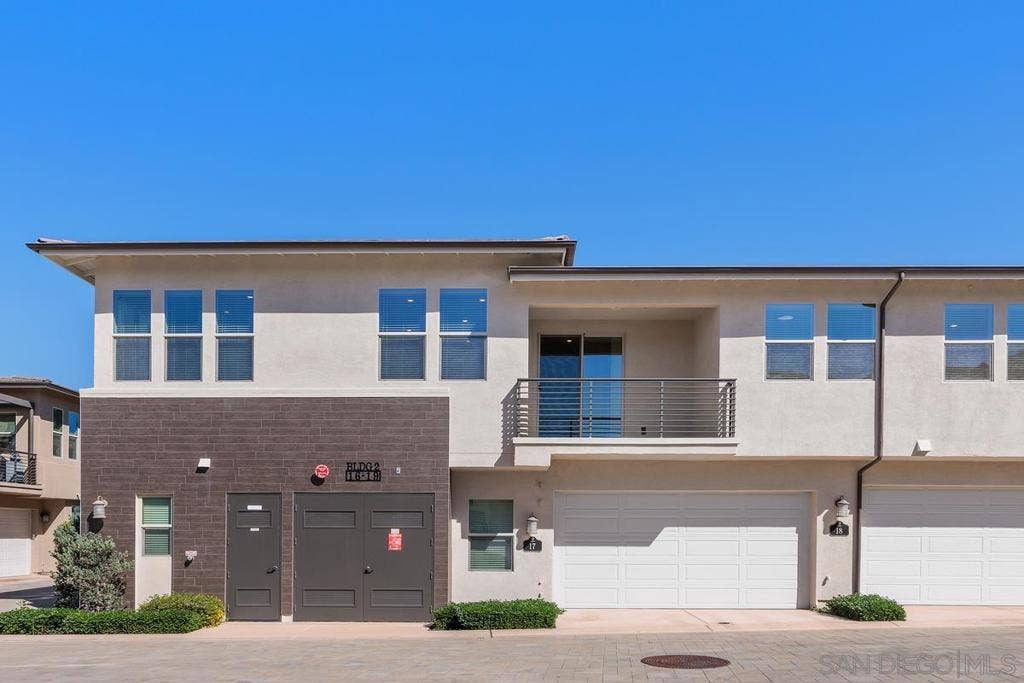 16750 Coyote Bush Dr., #17, San Diego, CA 92127 16750 Coyote Bush Dr., #17, San Diego, CA 92127