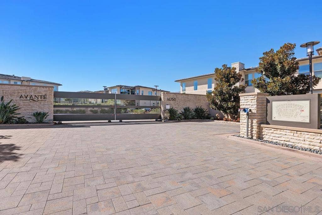 16750 Coyote Bush Dr., #17, San Diego, CA 92127 16750 Coyote Bush Dr., #17, San Diego, CA 92127