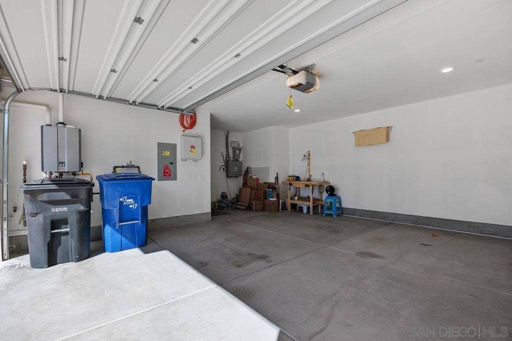 16750 Coyote Bush Dr., #17, San Diego, CA 92127 16750 Coyote Bush Dr., #17, San Diego, CA 92127