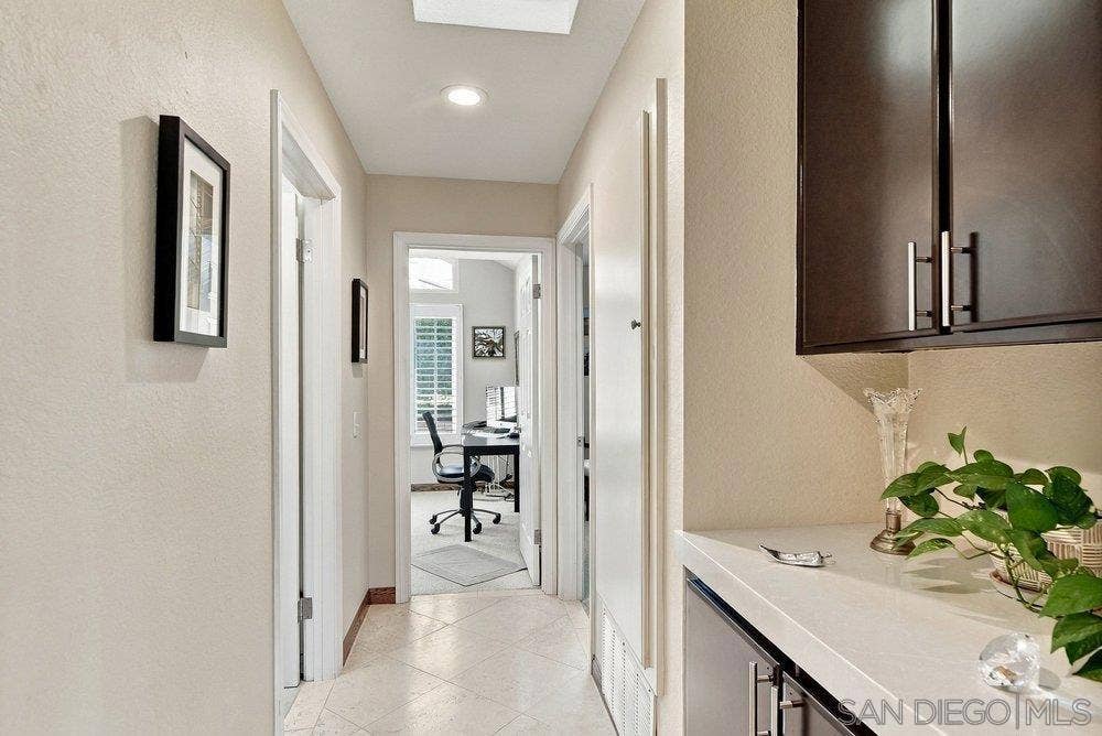 1422 W Country Club, Escondido, CA 92026