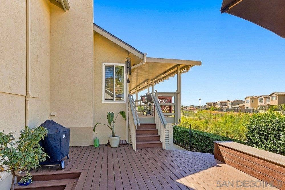 1422 W Country Club, Escondido, CA 92026