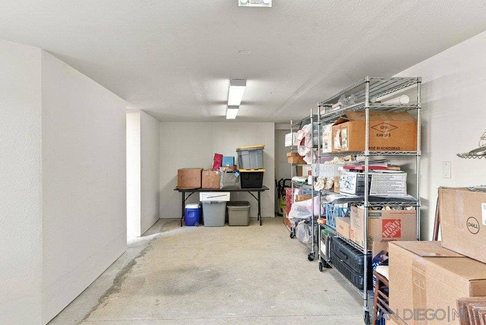 1422 W Country Club, Escondido, CA 92026