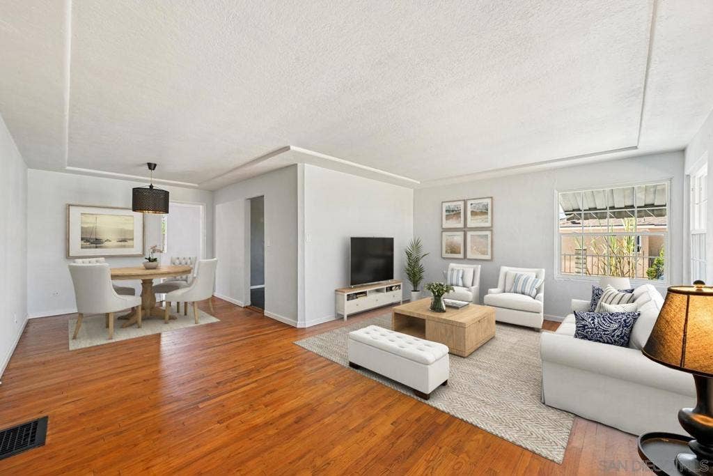 5627 Shaw, San Diego, CA 92139 https://zimg.paragon.ice.com/ParagonImages/Property/PA/SDMLS/-536704/4/533/400/f50458bcb7a4b24dbe200ed418efaf5c/3/5e41c3f076b612e484d91d017e935f5b/-536704-916ecc9e-55b0-4c78-abbd-83ddae17de32.JPG