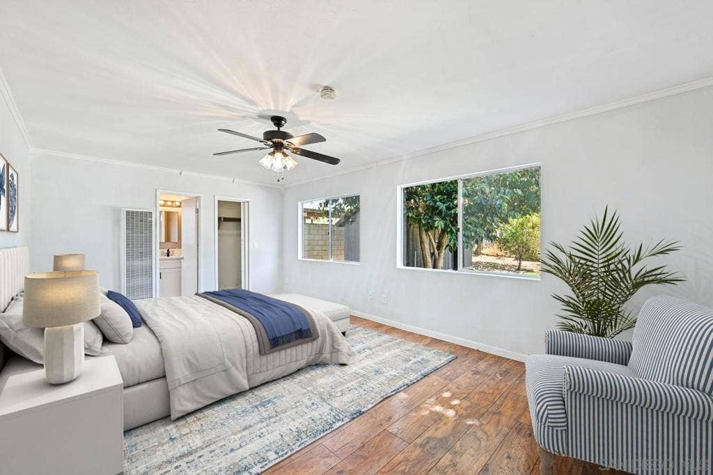 5627 Shaw, San Diego, CA 92139 https://zimg.paragon.ice.com/ParagonImages/Property/PA/SDMLS/-536704/13/533/400/3f38ec4390361245850031123bda5f33/3/5e41c3f076b612e484d91d017e935f5b/-536704-9704c015-2bc5-402e-a369-f121ff639a1b.JPG