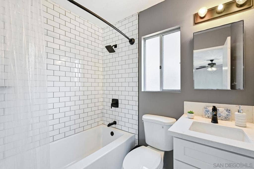 5627 Shaw, San Diego, CA 92139 5627 Shaw, San Diego, CA 92139