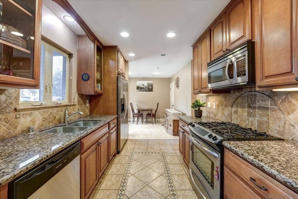 2603 Figueroa, San Diego, CA 92109 2603 Figueroa, San Diego, CA 92109