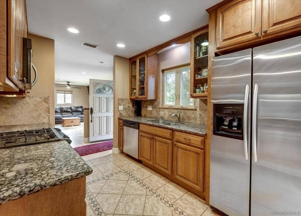 2603 Figueroa, San Diego, CA 92109 2603 Figueroa, San Diego, CA 92109