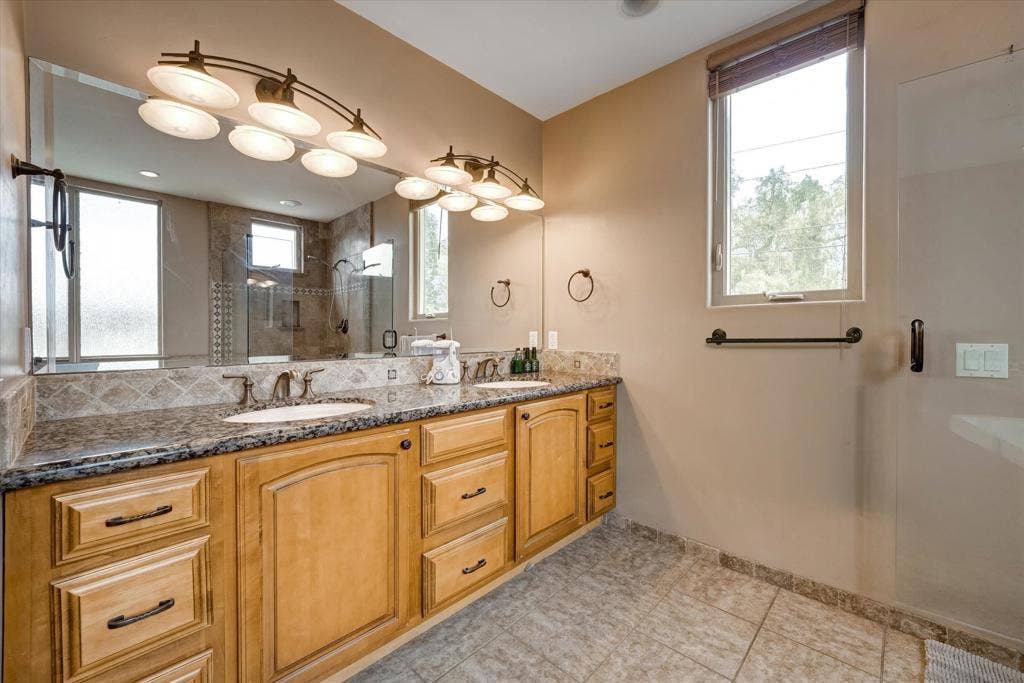 2603 Figueroa, San Diego, CA 92109 2603 Figueroa, San Diego, CA 92109