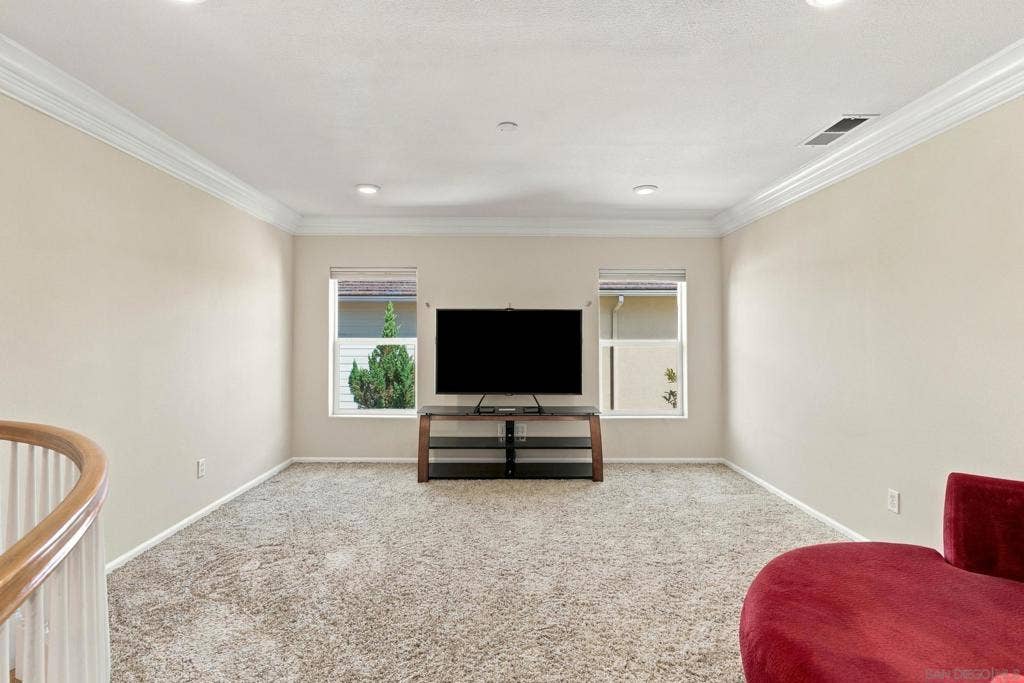 10943 Vereda Sol Del Dios, San Diego, CA 92130 10943 Vereda Sol Del Dios, San Diego, CA 92130
