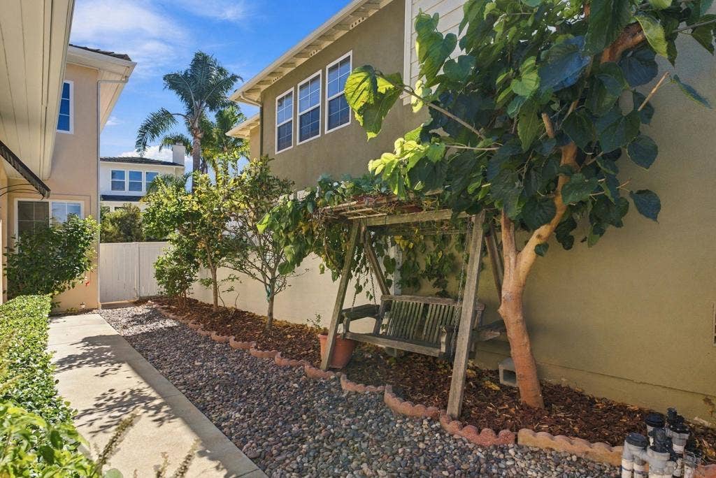 10943 Vereda Sol Del Dios, San Diego, CA 92130 10943 Vereda Sol Del Dios, San Diego, CA 92130
