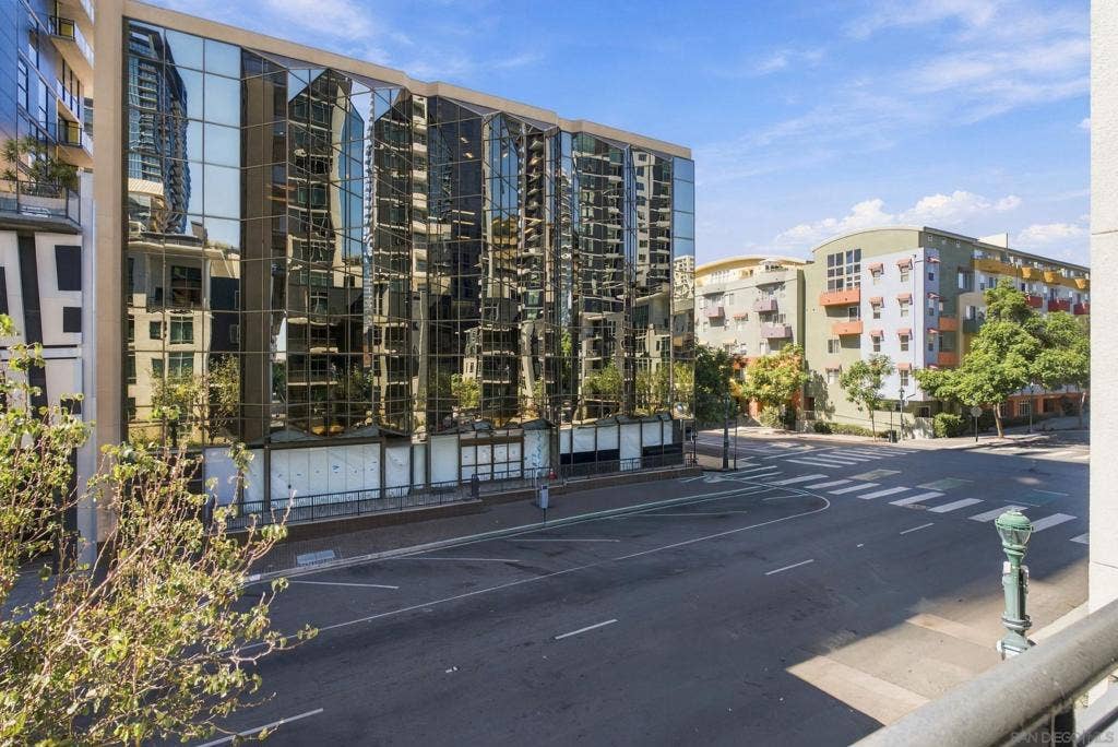 425 W Beech Street, #314, San Diego, CA 92101 425 W Beech Street, #314, San Diego, CA 92101