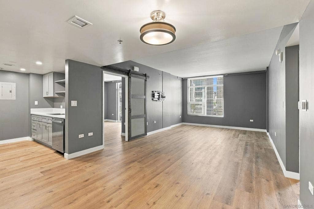 425 W Beech Street, #314, San Diego, CA 92101 425 W Beech Street, #314, San Diego, CA 92101