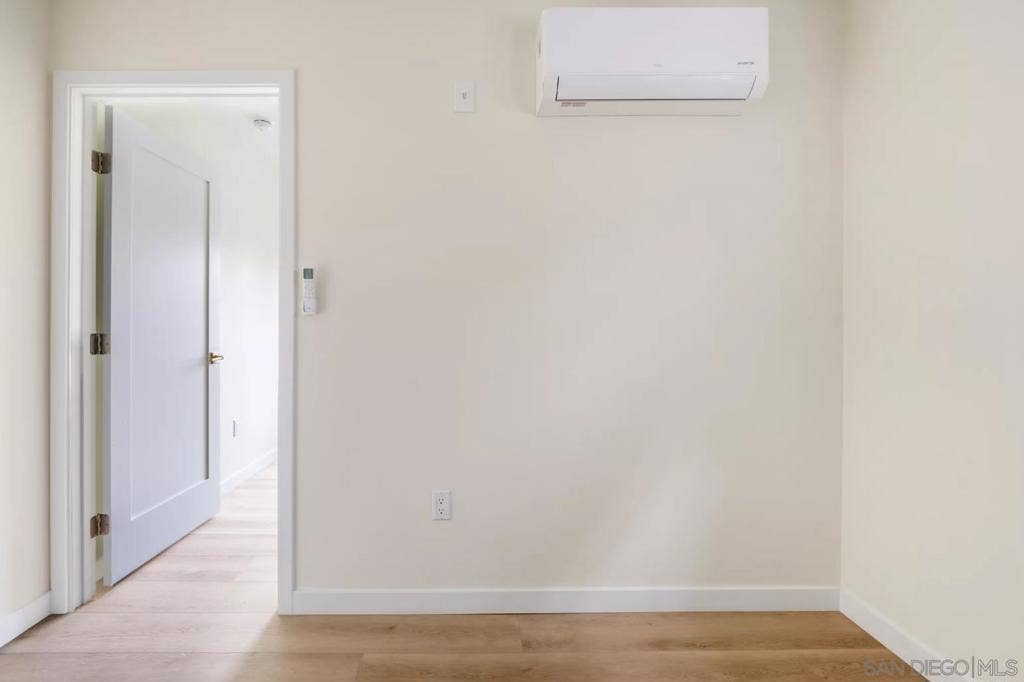 722 E 116Th, Los Angeles, CA 90059 722 E 116Th, Los Angeles, CA 90059