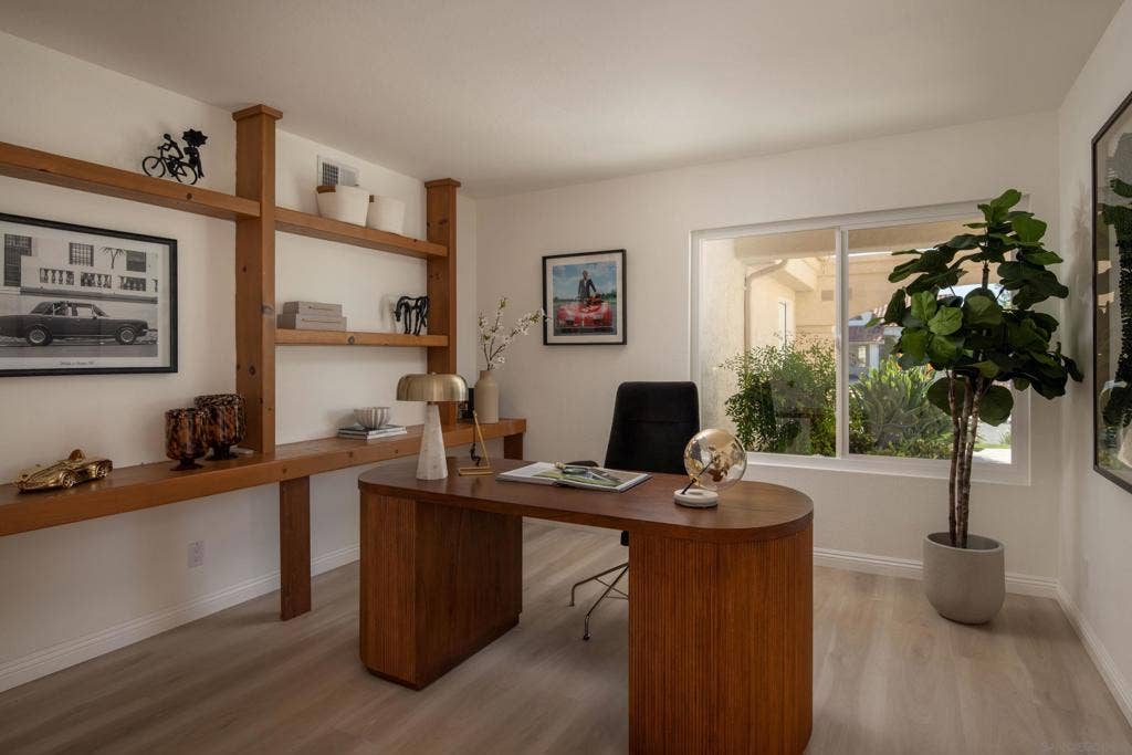 4008 Via de la Paz, Oceanside, CA 92057 4008 Via de la Paz, Oceanside, CA 92057