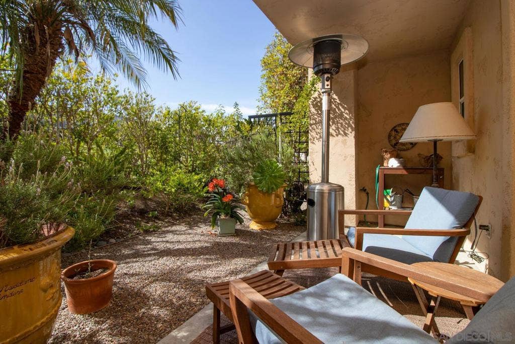 7517 Jerez, #B, Carlsbad, CA 92009 7517 Jerez, #B, Carlsbad, CA 92009