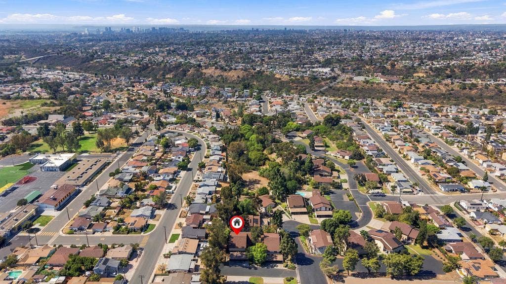 5343 Caminito Mindy, San Diego, CA 92105