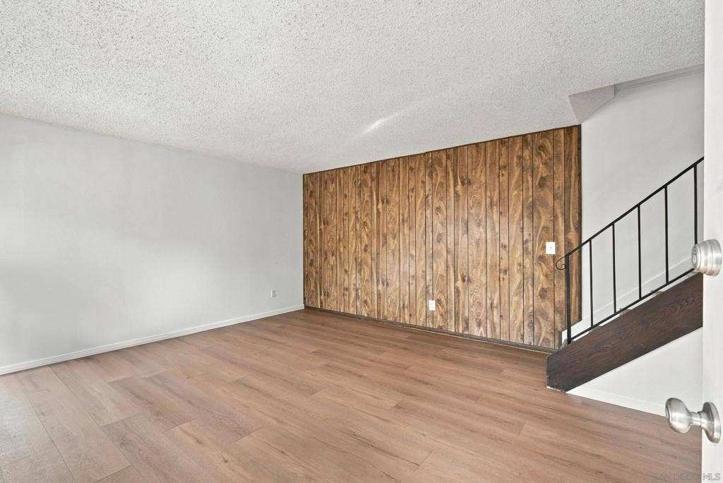 5343 Caminito Mindy, San Diego, CA 92105