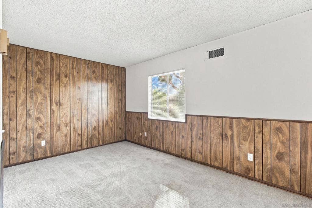 5343 Caminito Mindy, San Diego, CA 92105