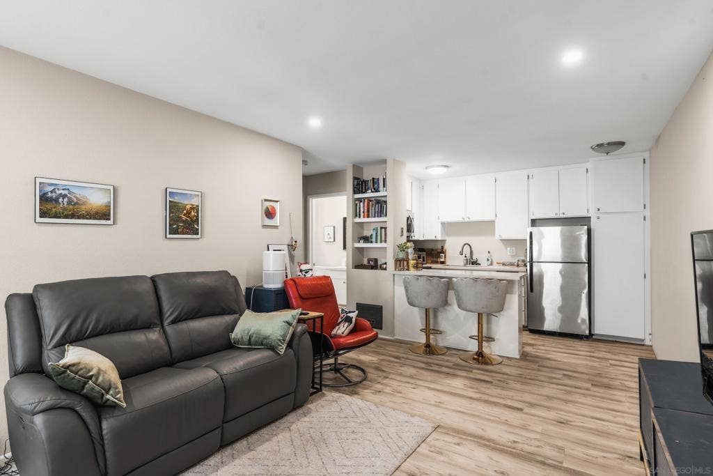 6354 Rancho Mission Rd, #517, San Diego, CA 92108 6354 Rancho Mission Rd, #517, San Diego, CA 92108