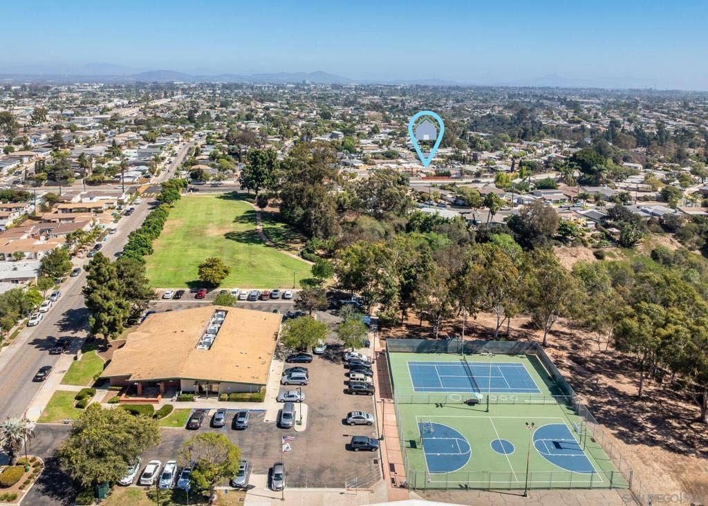 4740 Shoshoni Ave., San Diego, CA 92117 4740 Shoshoni Ave., San Diego, CA 92117