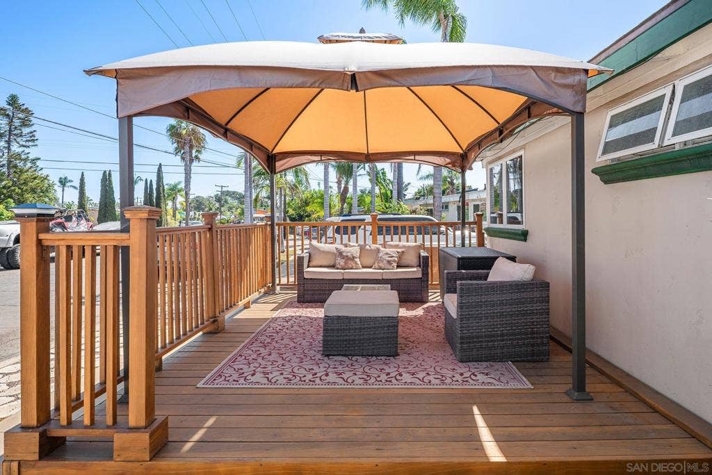 4740 Shoshoni Ave., San Diego, CA 92117 Patio/Deck