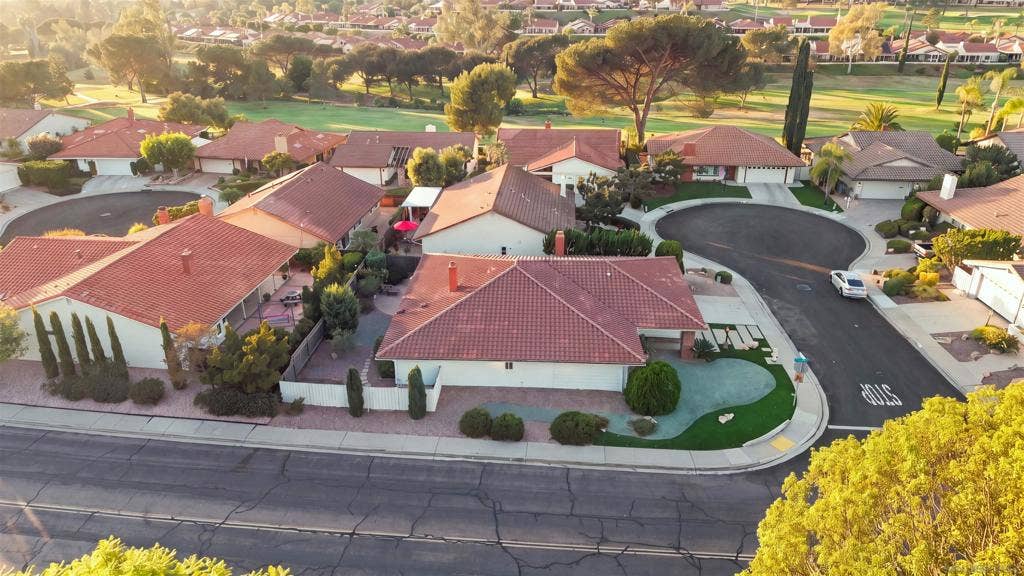 17506 Plaza Karena, San Diego, CA 92128
