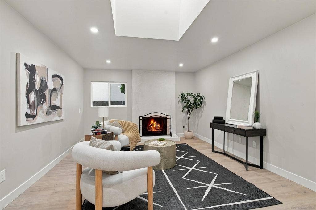 Bedroom 3 / Office