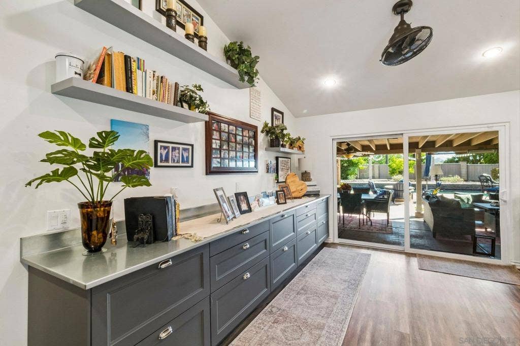 1963 Janich Ranch Ct, El Cajon, CA 92019 1963 Janich Ranch Ct, El Cajon, CA 92019