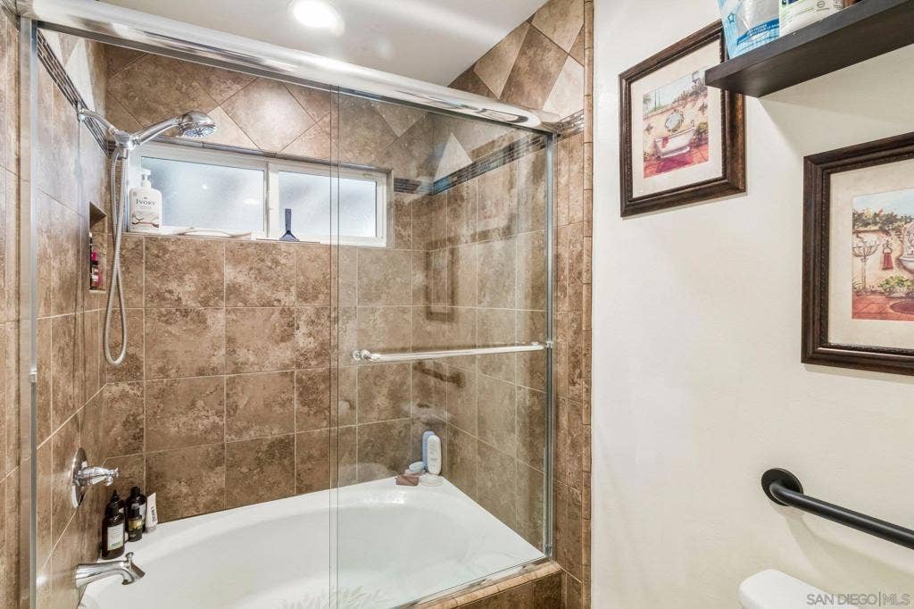 1963 Janich Ranch Ct, El Cajon, CA 92019 1963 Janich Ranch Ct, El Cajon, CA 92019