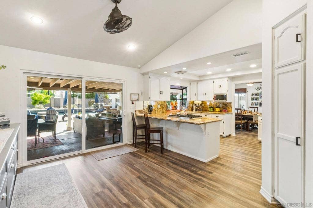 1963 Janich Ranch Ct, El Cajon, CA 92019 1963 Janich Ranch Ct, El Cajon, CA 92019