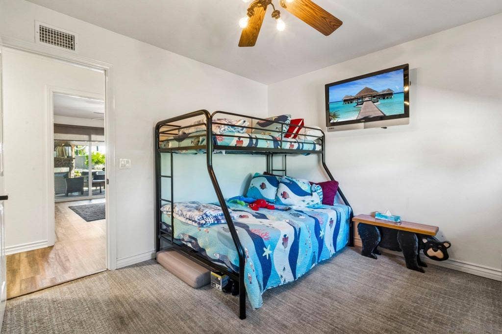 1963 Janich Ranch Ct, El Cajon, CA 92019 1963 Janich Ranch Ct, El Cajon, CA 92019