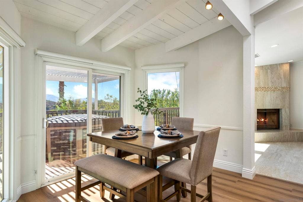 4118 Camino Alegre, La Mesa, CA 91941 4118 Camino Alegre, La Mesa, CA 91941