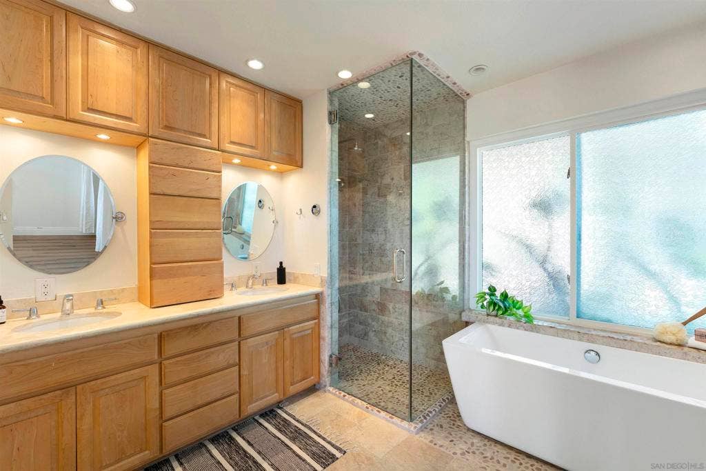 4118 Camino Alegre, La Mesa, CA 91941 4118 Camino Alegre, La Mesa, CA 91941