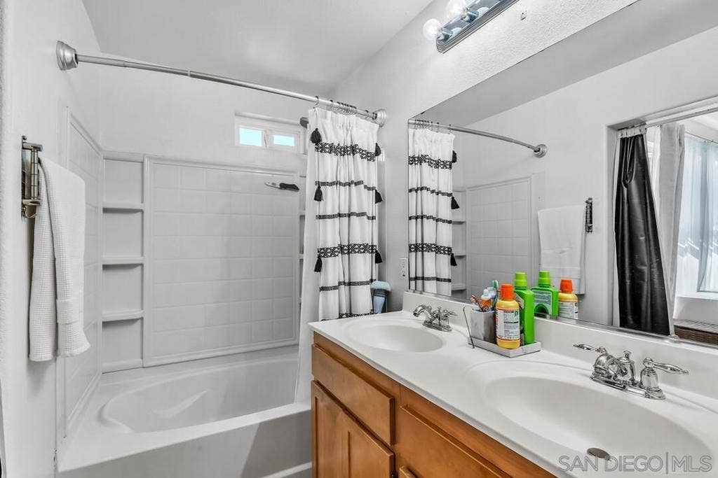 2724 Slippery Elm, Chula Vista, CA 91915