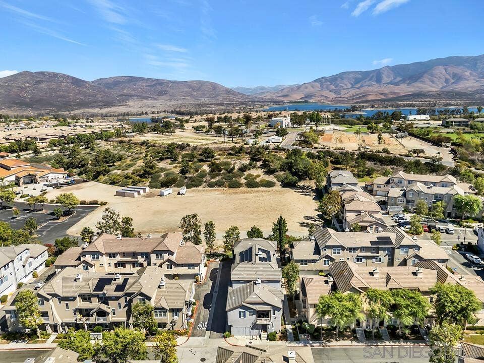 2724 Slippery Elm, Chula Vista, CA 91915