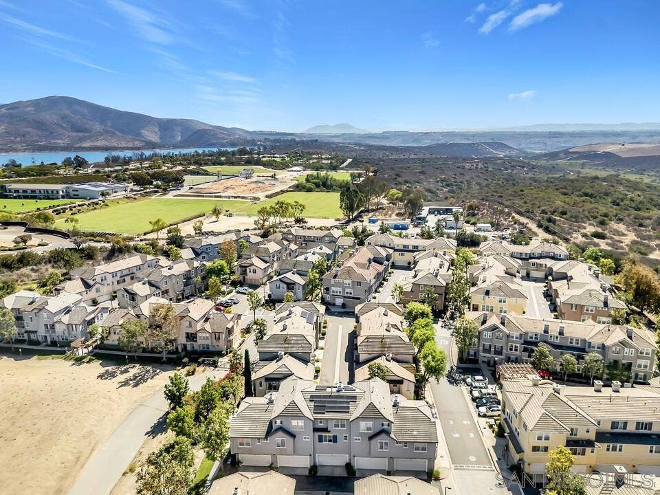 2724 Slippery Elm, Chula Vista, CA 91915
