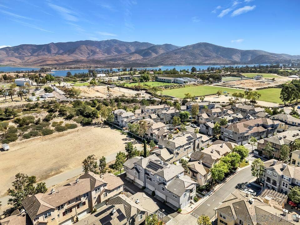 2724 Slippery Elm, Chula Vista, CA 91915