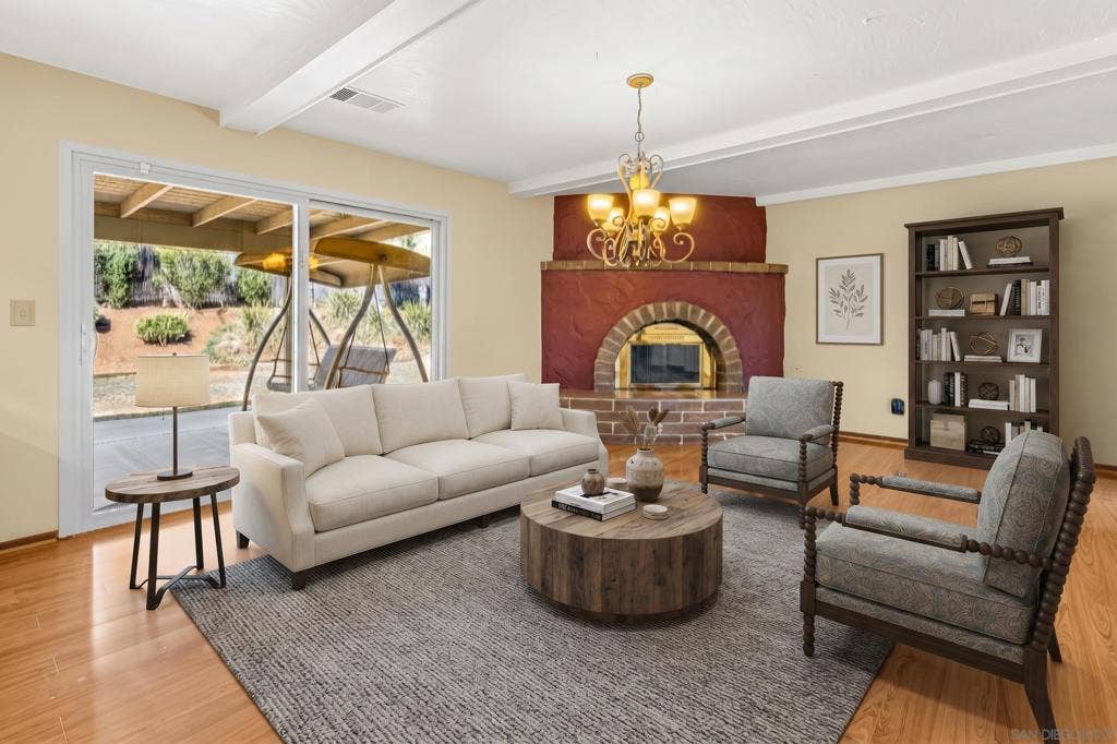 1643 Citrus Hills Lane, Escondido, CA 92027 https://zimg.paragon.ice.com/ParagonImages/Property/PA/SDMLS/-537594/8/120/90/ee1da95c04812bece0d25f2d10380132/3/3bdf5bfc48935ec7a41b84c9461743c3/-537594-be0460fb-7857-44c0-bfe0-c263d46221c3.JPG