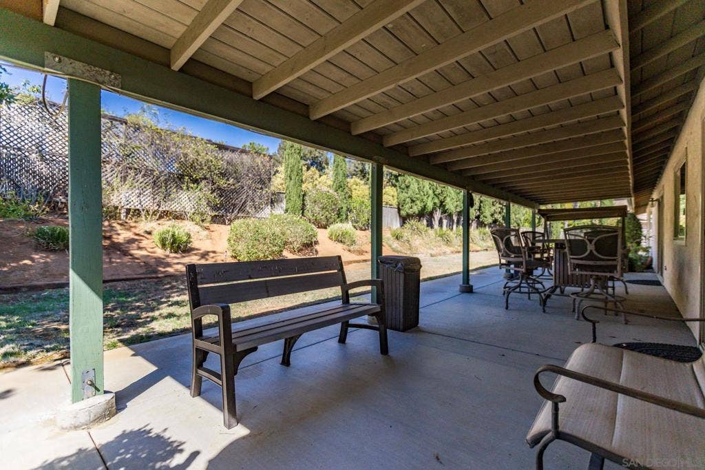 1643 Citrus Hills Lane, Escondido, CA 92027 1643 Citrus Hills Lane, Escondido, CA 92027