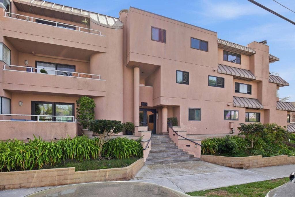 1115 Pearl, #3, La Jolla, CA 92037 1115 Pearl, #3, La Jolla, CA 92037