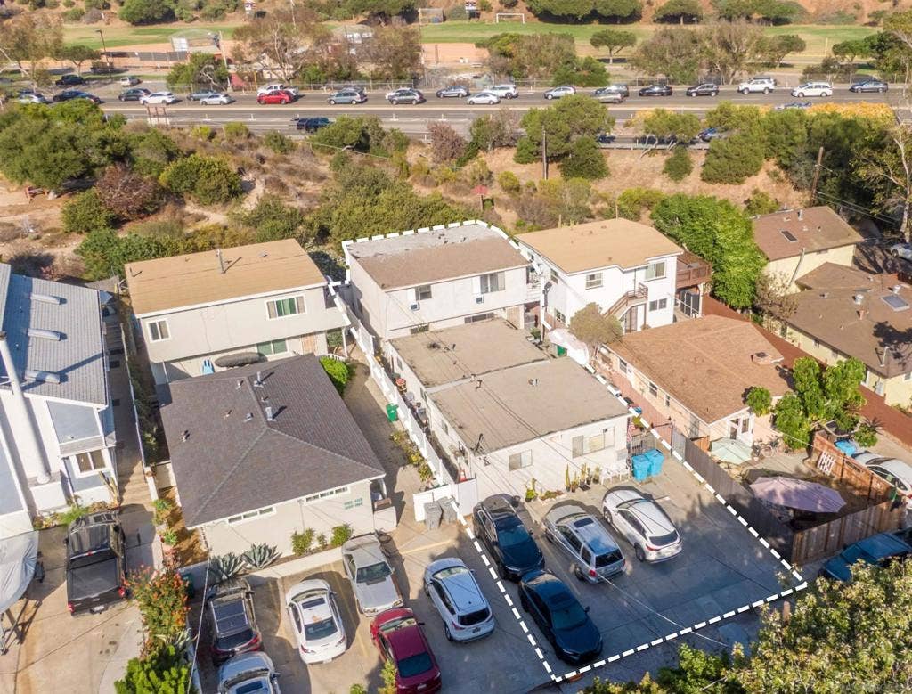 4314 Banning St, San Diego, CA 92107 4314 Banning St, San Diego, CA 92107