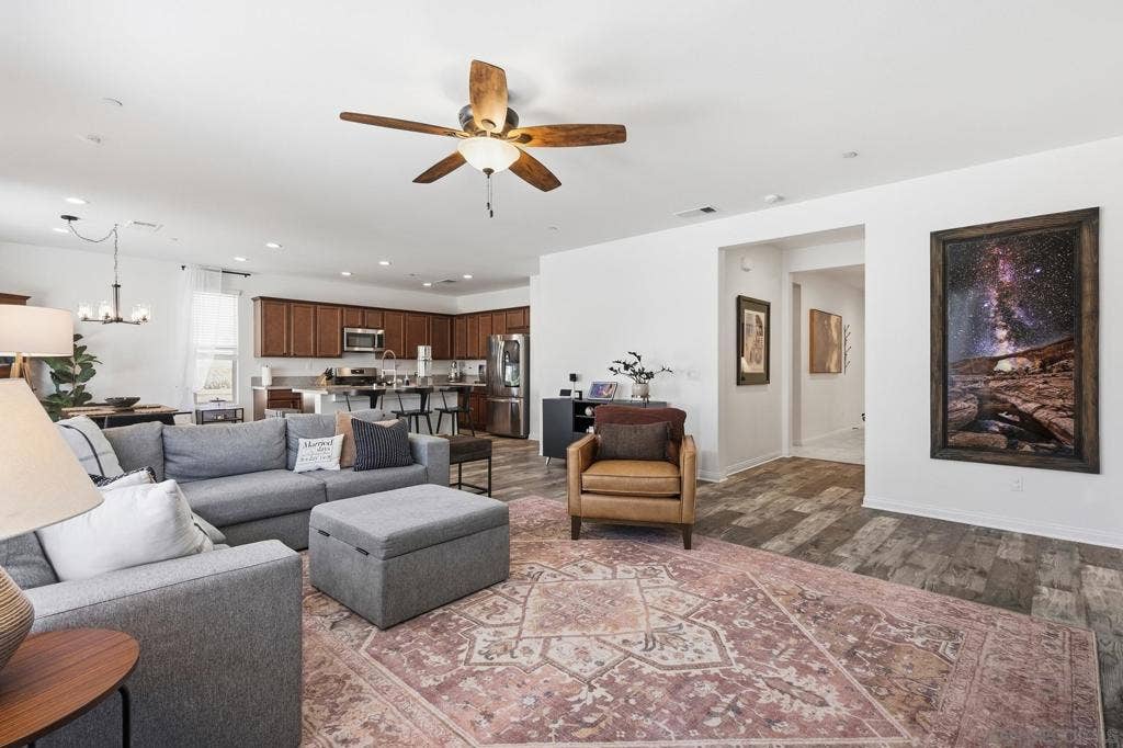 31573 Navy Sky Drive, Menifee, CA 92584