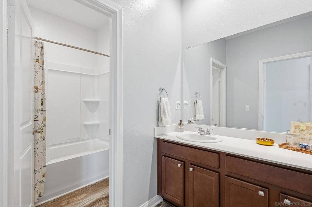 31573 Navy Sky Drive, Menifee, CA 92584